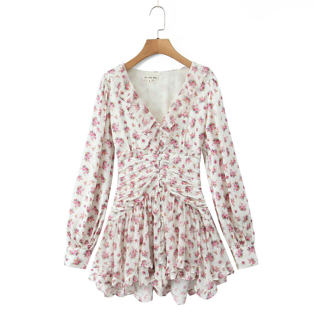 Dame minikjole med florale flæser og elegante knapdetaljer Stilla