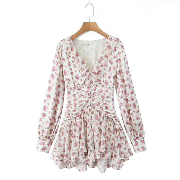 Dame minikjole med florale flæser og elegante knapdetaljer Stilla