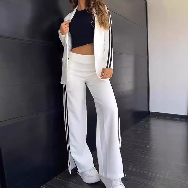 Kvinders fashionable jakkesæt sæt med elastisk talje og sporty detaljer Stilla
