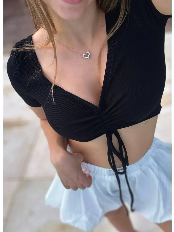 Dame Crop-Top med mode rynkeelement og snor