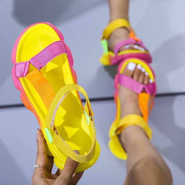 Dame Sporty Sandaler med elastiske remme og skridsikker sål Stilla