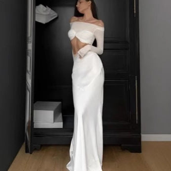 Dame Off-Shoulder Kjole med figursyet Nederdel og elegante Detaljer Stilla