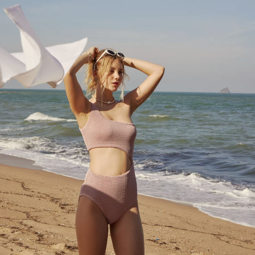 Dame One-Shoulder Badedragt med Cut-Out-Design Stilla