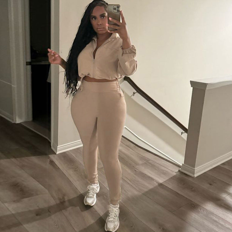 Dame Sportsæt med højhalset top og lange tætsiddende leggins Stilla