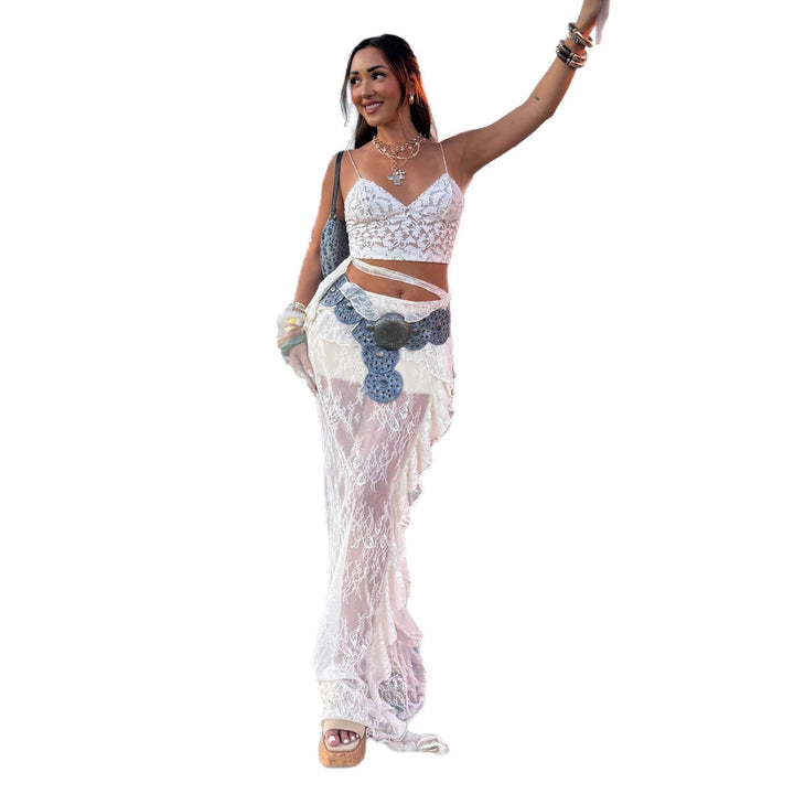 Dame maxiskørt lavet af delikat blonde med flæsekant og asymmetrisk søm Skovae