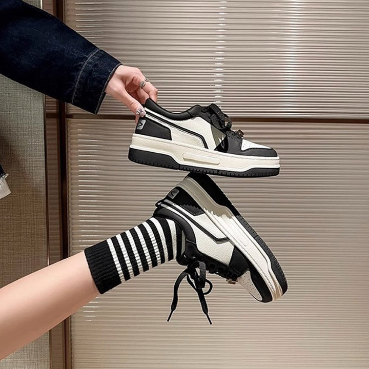 Dame Trendy Sneakers med kontrasterende Overdel Stilla