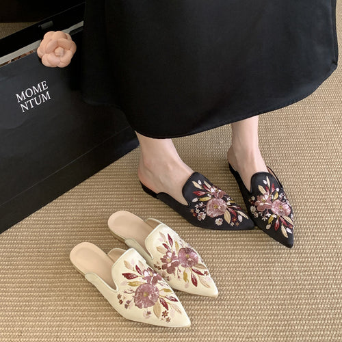 Dame elegante Mules med florale broderier og spids tå Stilla