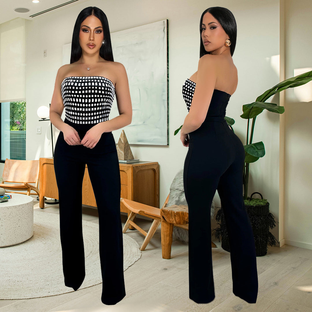 Dame Elegant og tætsiddende Jumpsuit med båndløst design og moderne ternet mønster Stilla