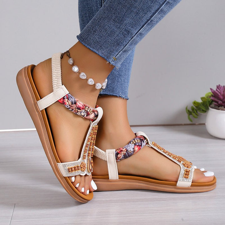 Dame sandaler med komfortabelt gummifodseng og elegant dekorativt design Stilla