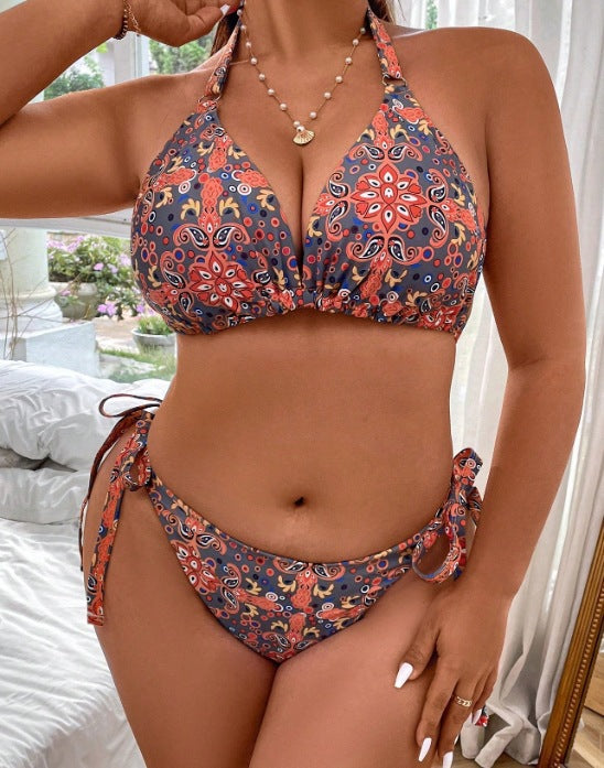 Dame trekantet bikini med farverigt mønster og knudeformede bindinger Skovae