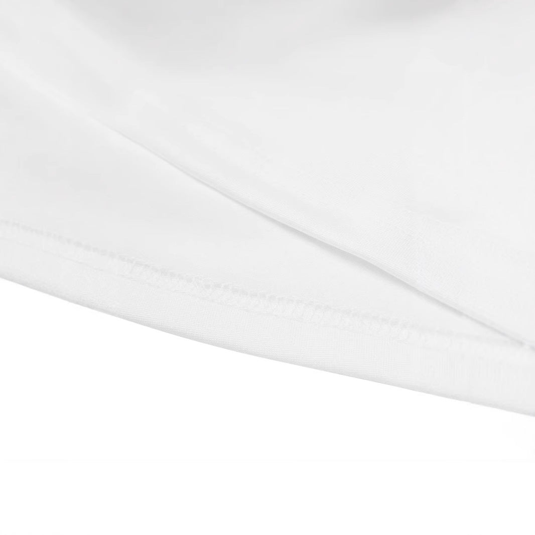 Dame Crop-T-Shirt med glat kirsebærmotiv og afslappet snit Skovae