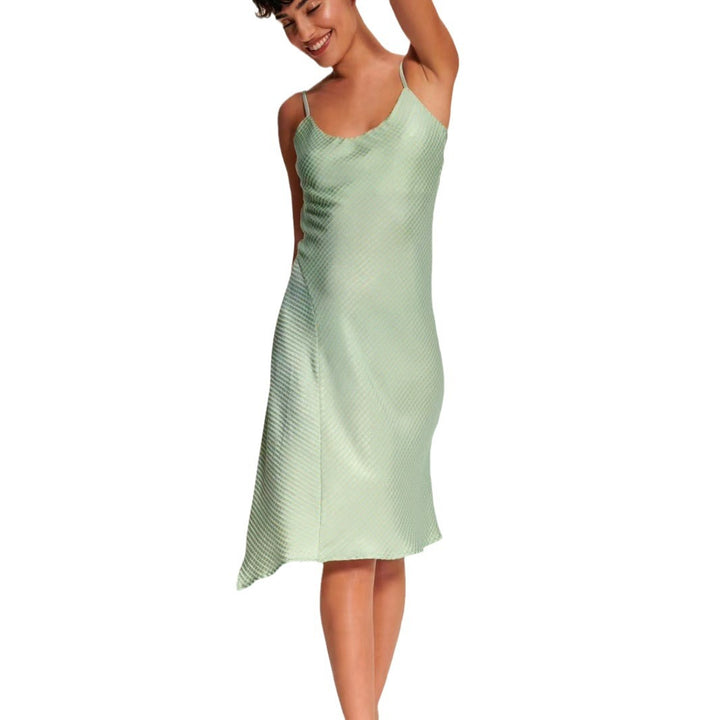 Dame Satin Kjole i elegant snit Stilla