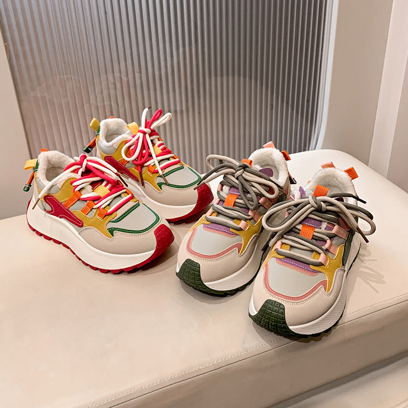 Dame Sneaker med tyk sål og slidstærkt overmateriale Stilla