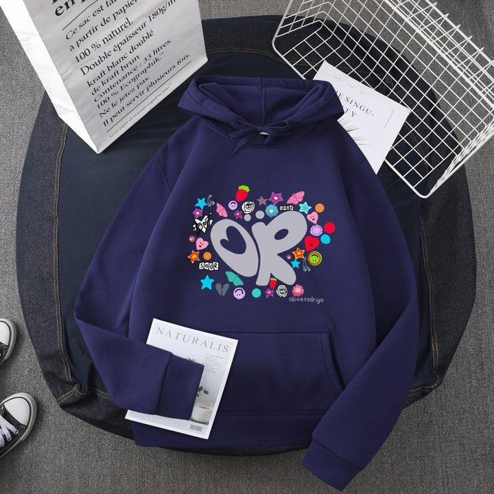 Kvinders hoodie med kreativ grafisk design Skovae