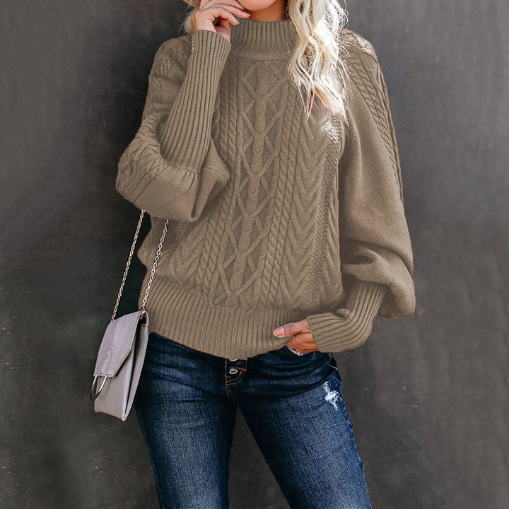 Kvinders strikket sweater med opretstående krave og kabelmønster Stilla