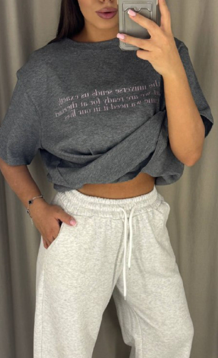 Kvinders afslappede oversized T-shirt med kreativt print Stilla