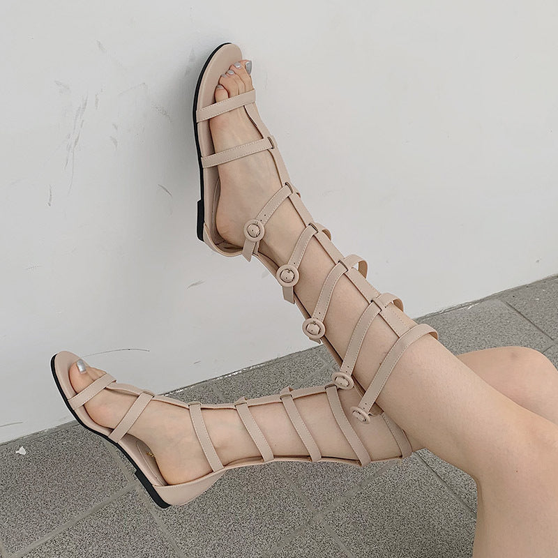 Dame gladiator sandaler med elegant remdesign og moderigtigt stribemønster Stilla
