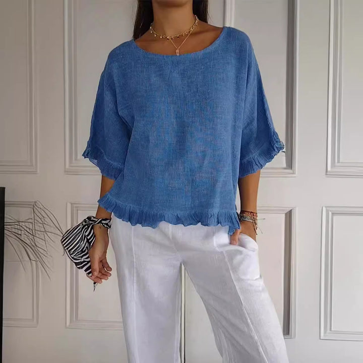 Dame afslappet bluse med flæse detaljer Stilla