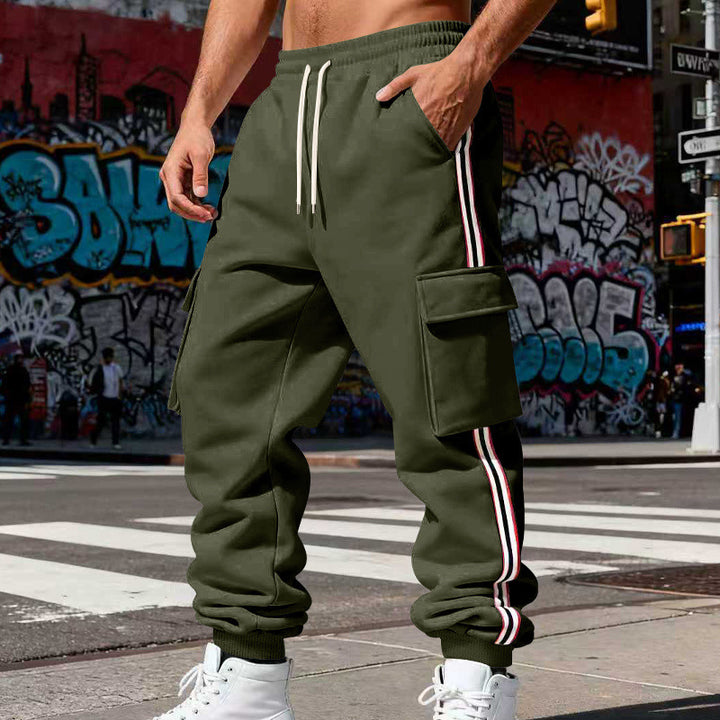 Herren nan Cargojoggingbukser med snøre, sidelomme og elastiske cuffs Skovae