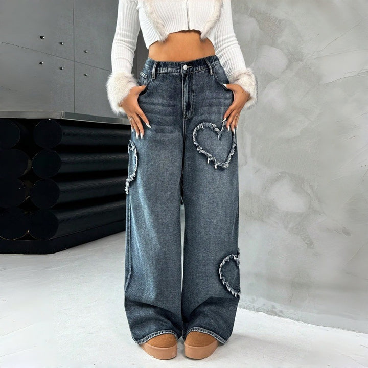 Dame Loose Jeans med hjertebroderi og afslappet snit Skovae