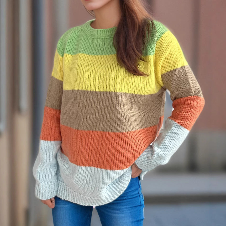 Kvinders stribede strikket sweater med en afslappet pasform og farverigt design Stilla