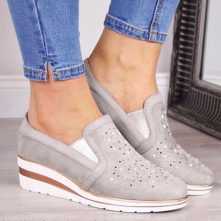 Dame Wedge-sneakers med glitrende applikationer Stilla