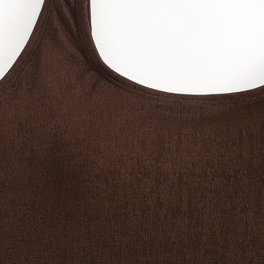 Dame swimsuit med elegant rygdetalje Skovae