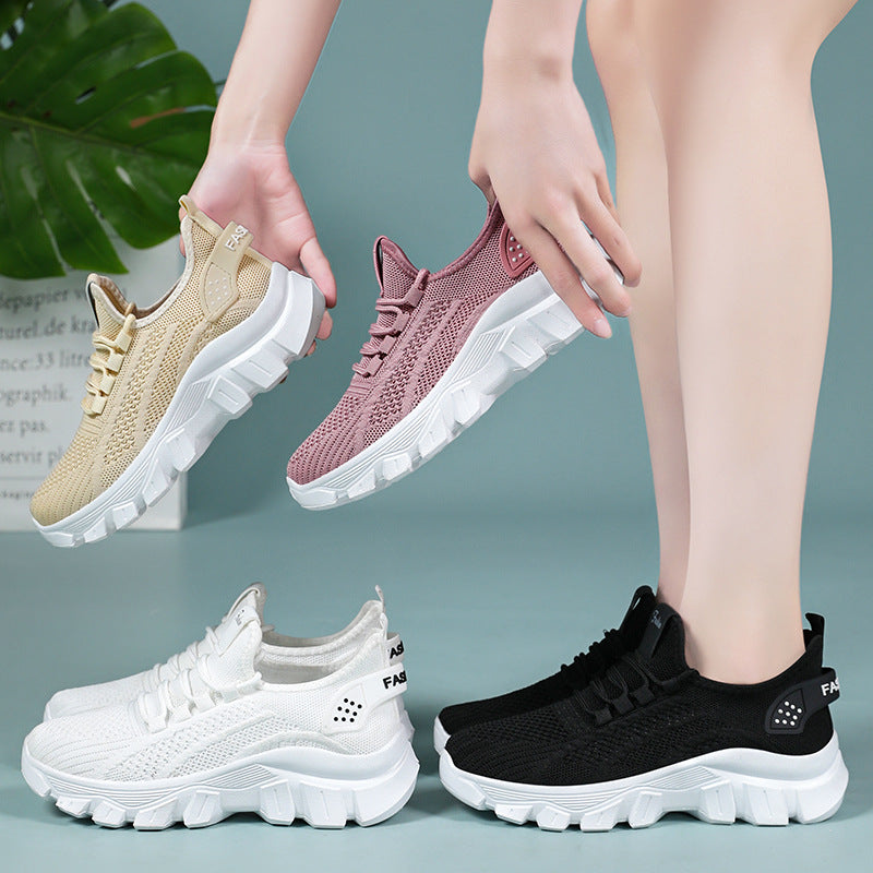 Femme Performance Strik Slip-On Sneakers Stilla