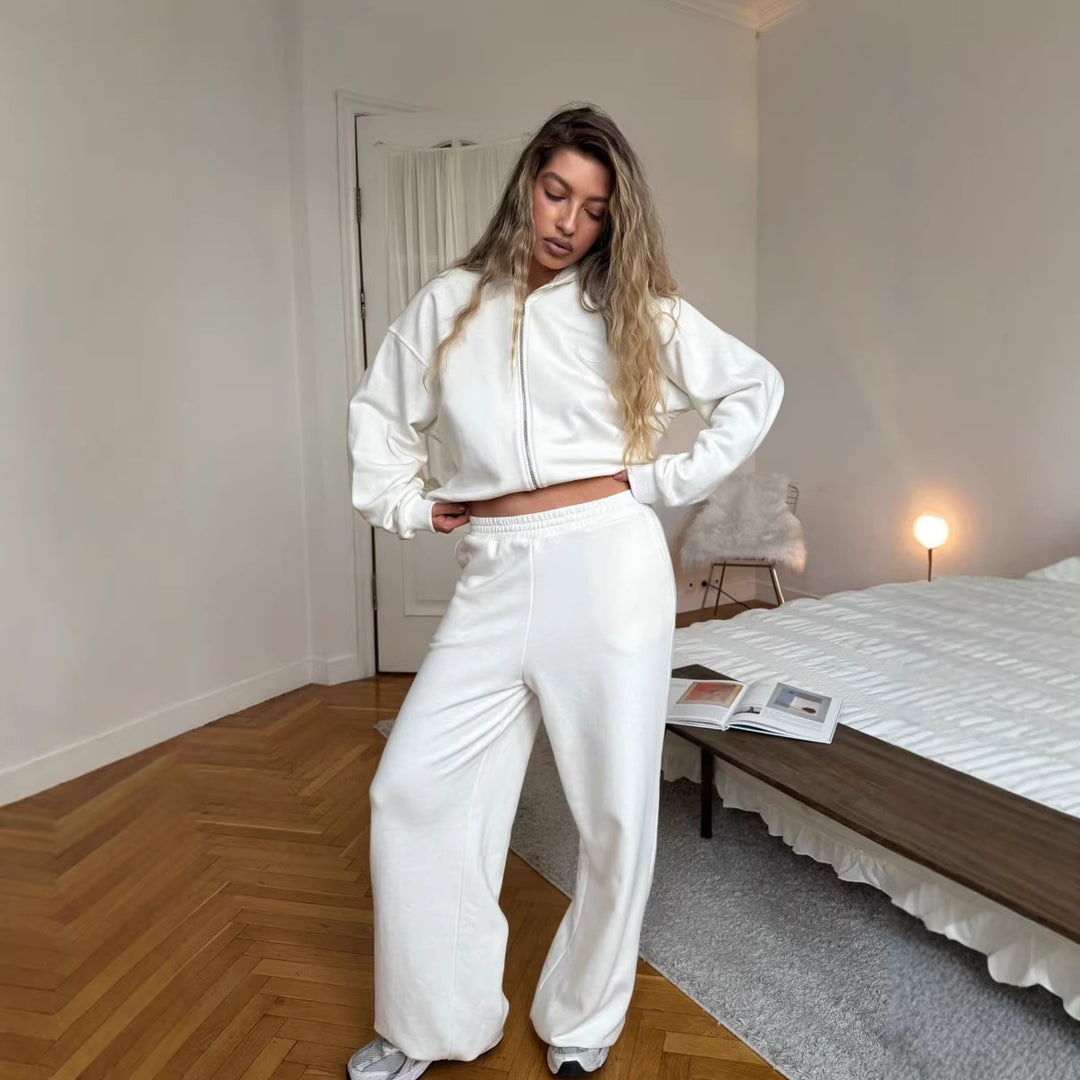 Kvindernes hyggelige zip hoodie med afslappede brede bukser Stilla