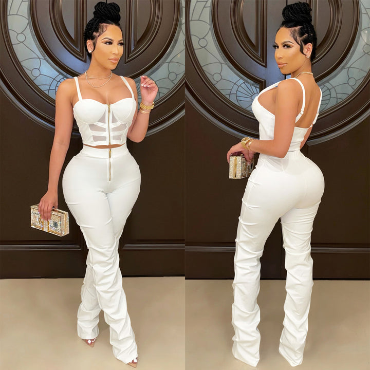Dame figurtilpasset jumpsuit med transparente indsatser og lynlås Stilla