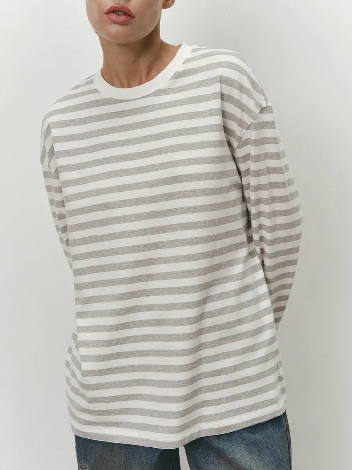 Kvindernes behagelige stribede T-shirt med lange ærmer Skovae