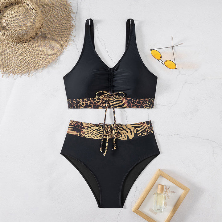 Dame højt skåret bikini med dekorativt flæse detalje Skovae