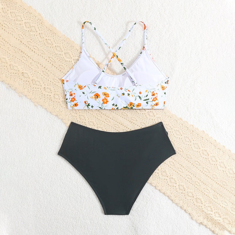 Dame bikini sæt med blomster top og høj taljede shorts Stilla