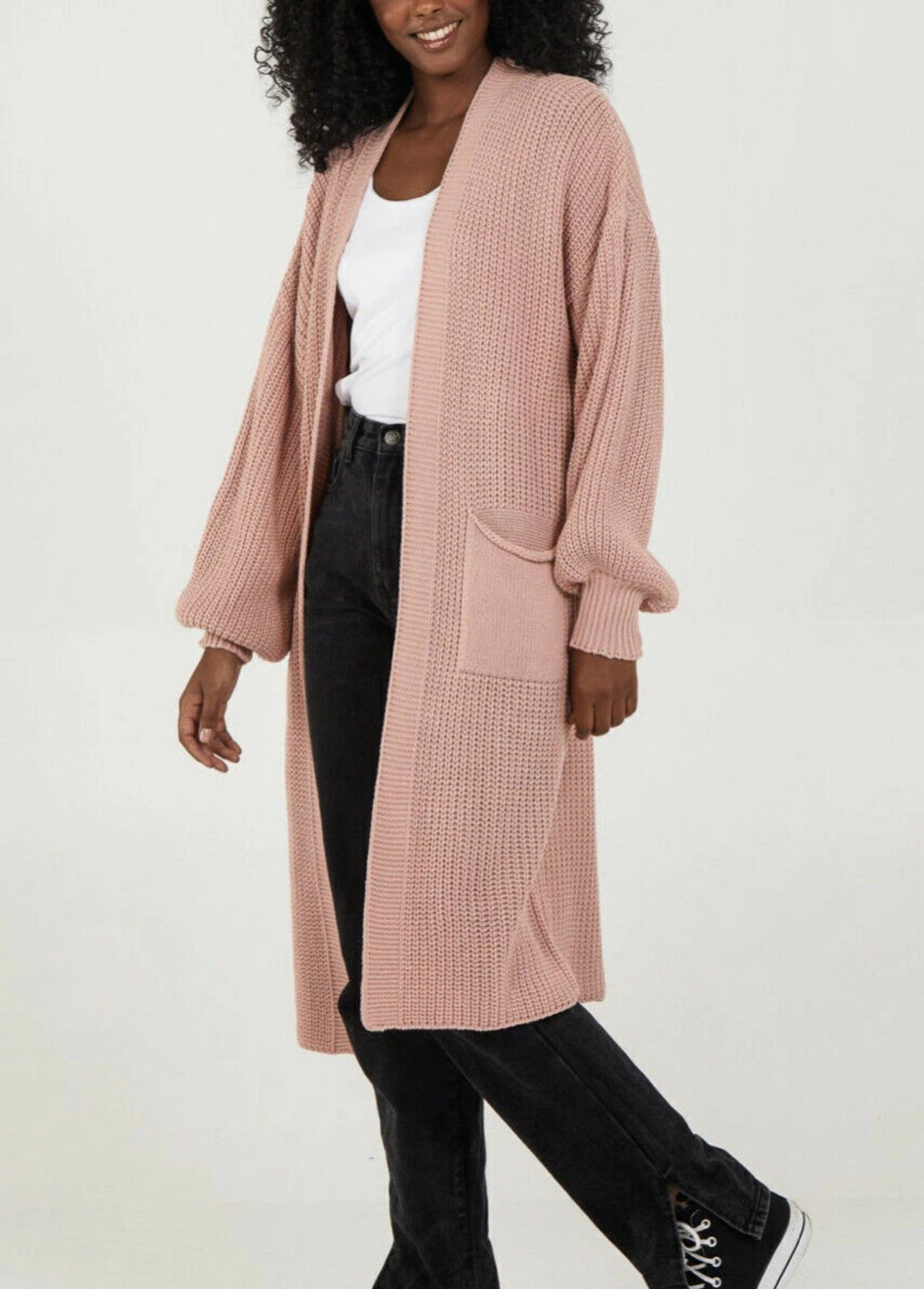 Kvinders strikket frakke i afslappet oversized design Stilla