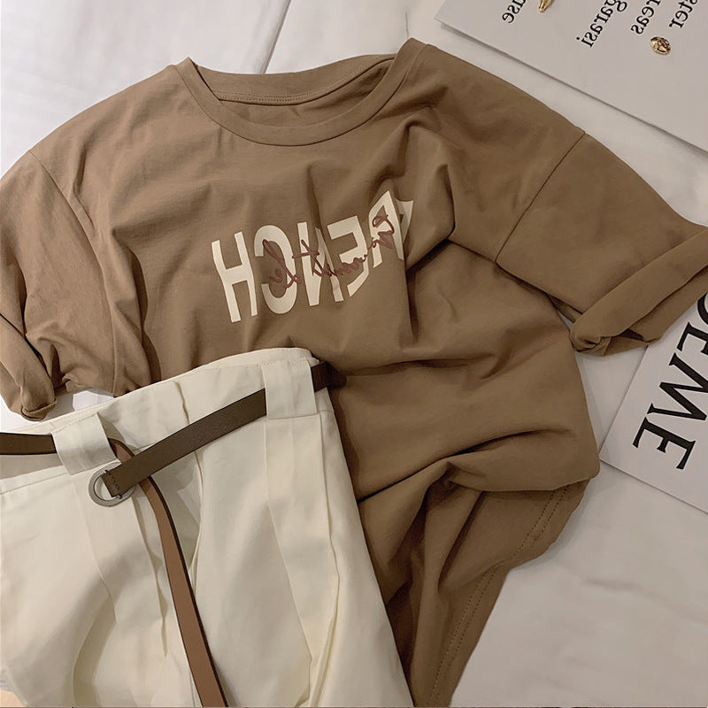 Femme Relaxed Fit Grafik T-Shirt Stilla