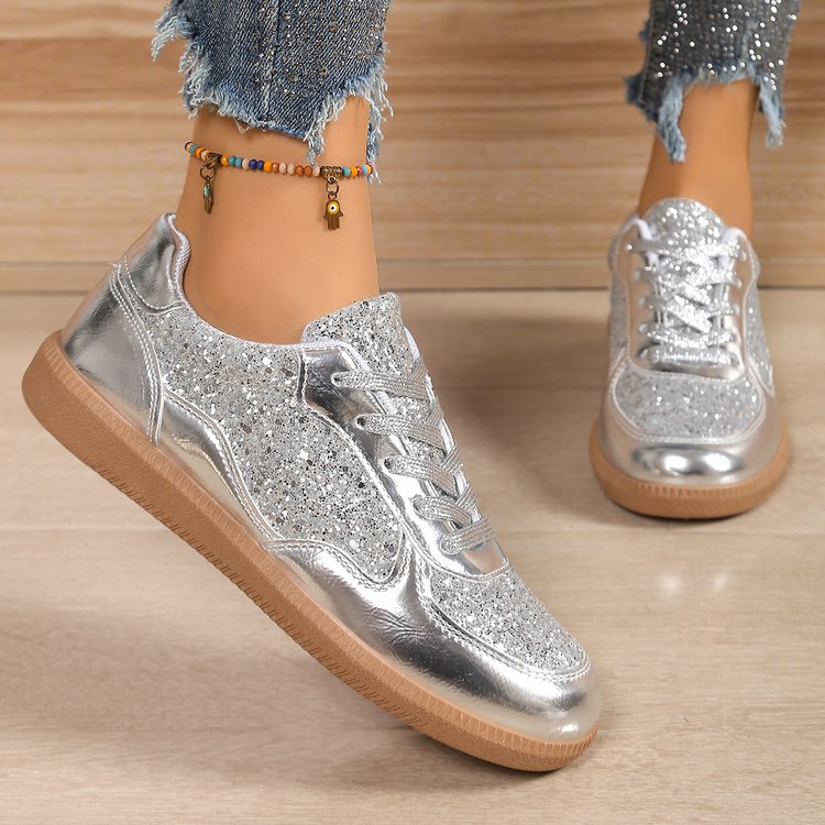 Dame Glitrende Sneakers med moderigtigt Overmateriale og behagelig Sål Stilla