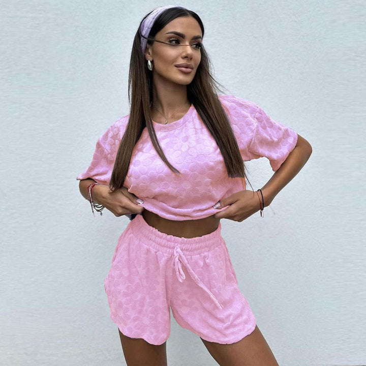 Damen Sportliches Zweiteiliges Set mit luftigen Shorts und T-Shirt Skovae