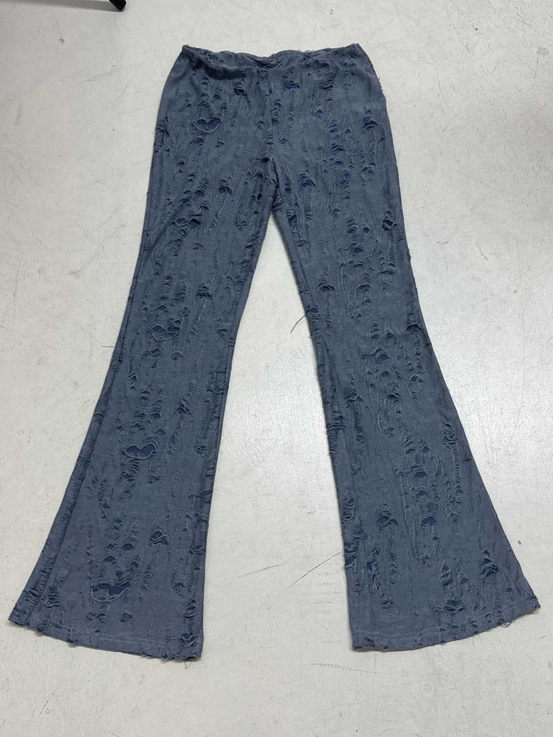 Dame Flared Jeans med trendy Destroyed-detaljer Skovae