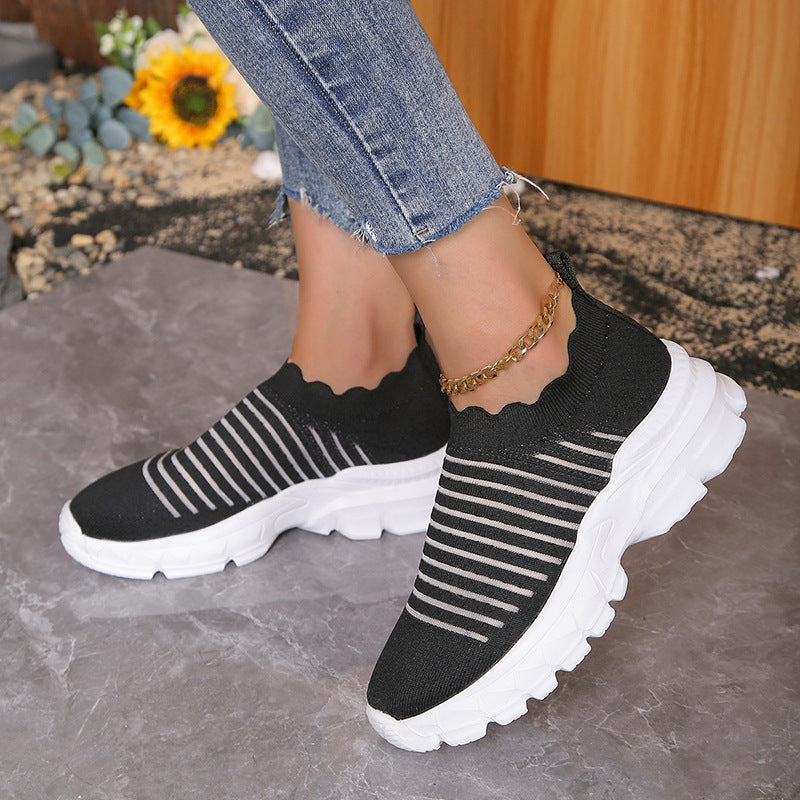 Dame sporty Slip-On sneakers med elastisk strikoverdel og skridsikker sål Stilla