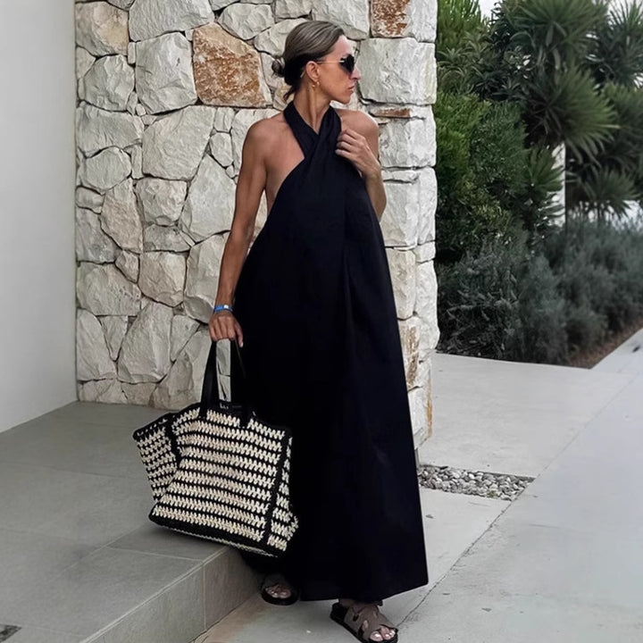 Dame maxikjole med off-shoulder design og elegant snit Stilla