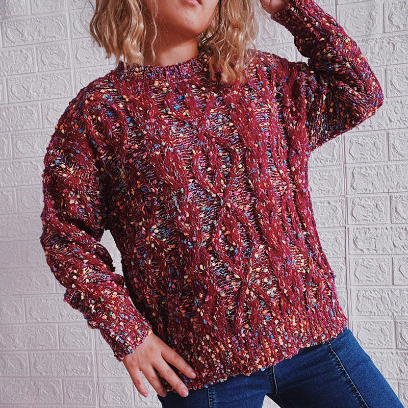 Kvinders chunky strikket sweater med farverigt strikkemønster Stilla