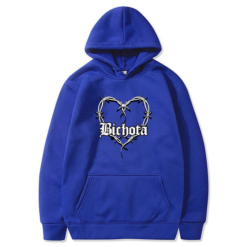 Kvinders hoodie med unikt hjerte design og broderet skrift Skovae