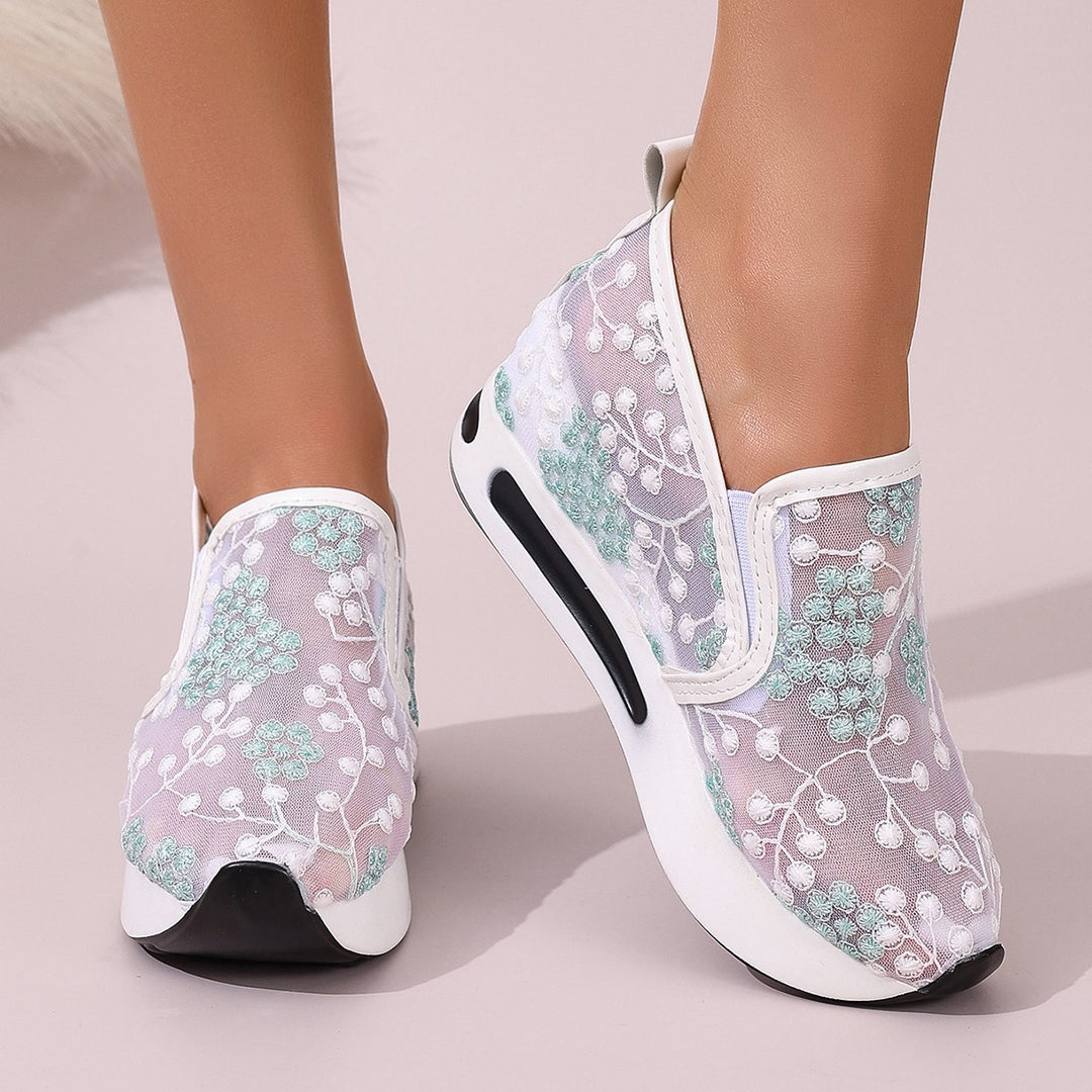 Dame Slip-On Sneakers med floral broderi og komfortabelt dæmpningssystem Stilla