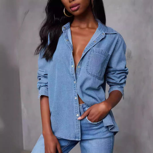 Kvinders denimskjorte med praktisk brystlomme og fashionable detaljer Stilla