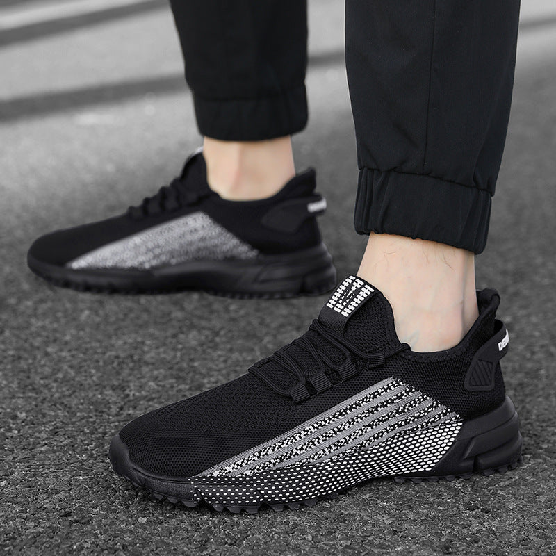 Herrer nan åndbare striksneakers med profileret sål og polstret hælkappe Skovae