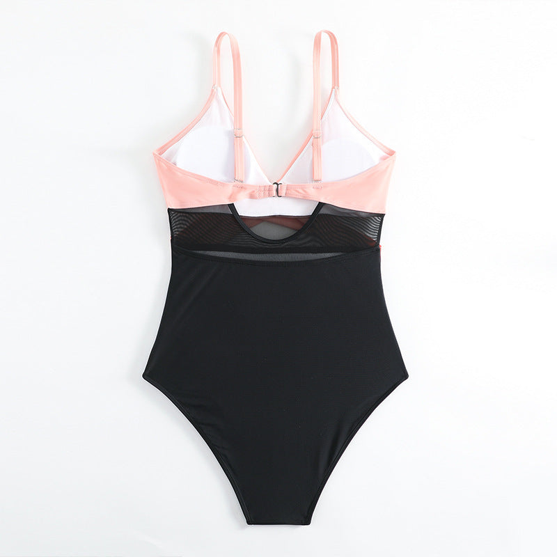 Dame one-piece badedragt med raffineret indpakningsdesign og høj benudskæring Skovae