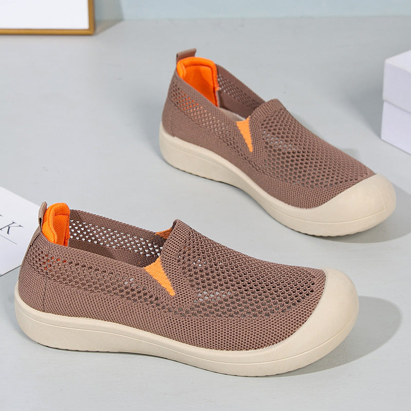 Femme Adaptive Comfort Walking Sneakers Stilla