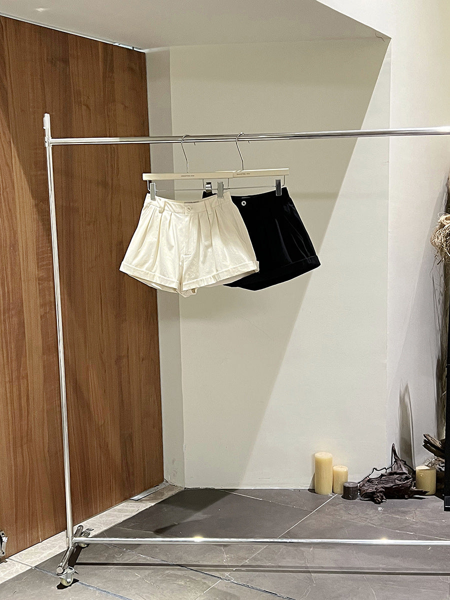 Dame Shorts med elegant A-linje og justerbar talje Stilla