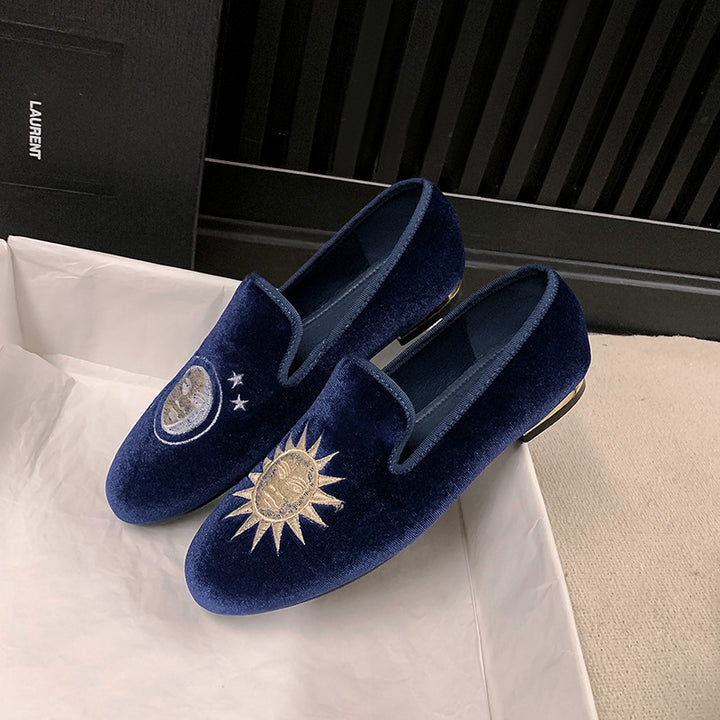 Dame Samt Slipper med unikt soltryk og elegant guldaccent Stilla