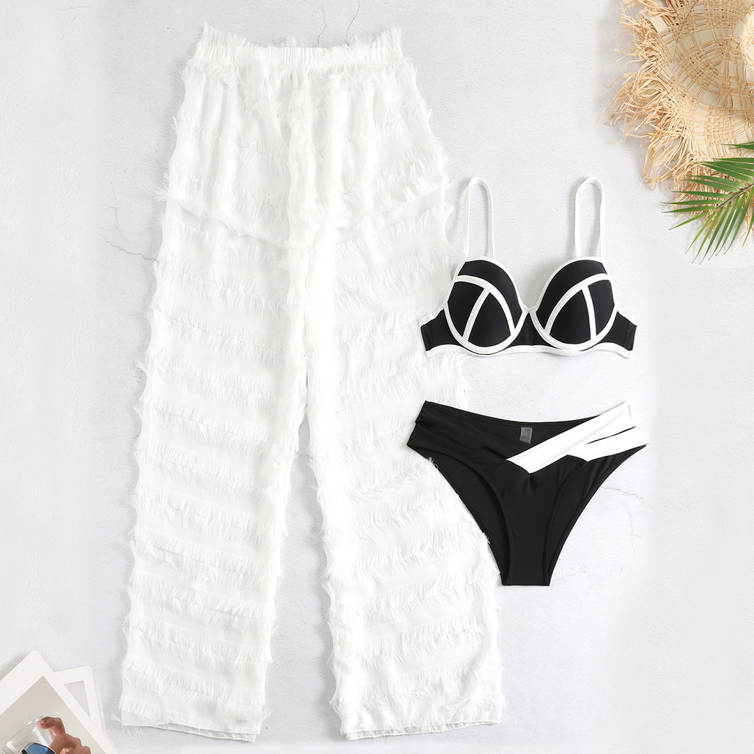 Dame bikini sæt med elegant flæsedesign og moderne snit Stilla